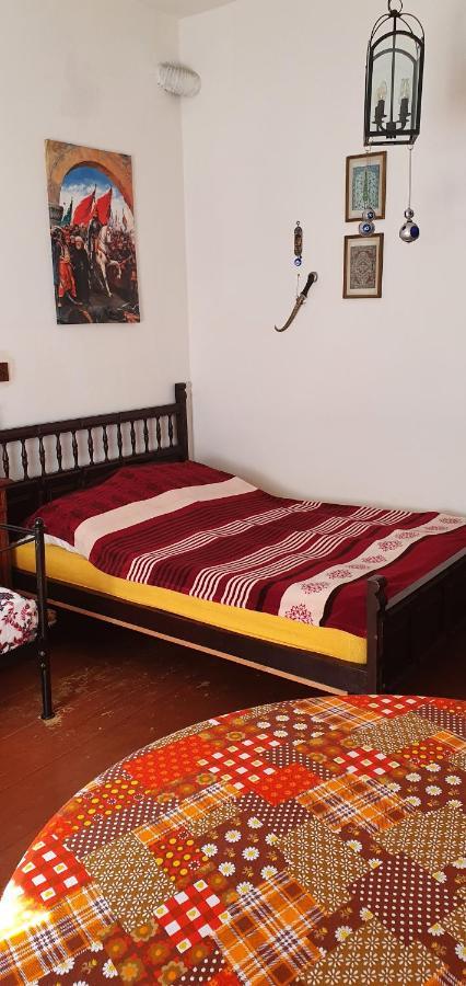 Dom Pod Orlimi Skalami - Blisko Zamku Czocha Apartment Lesna Luaran gambar