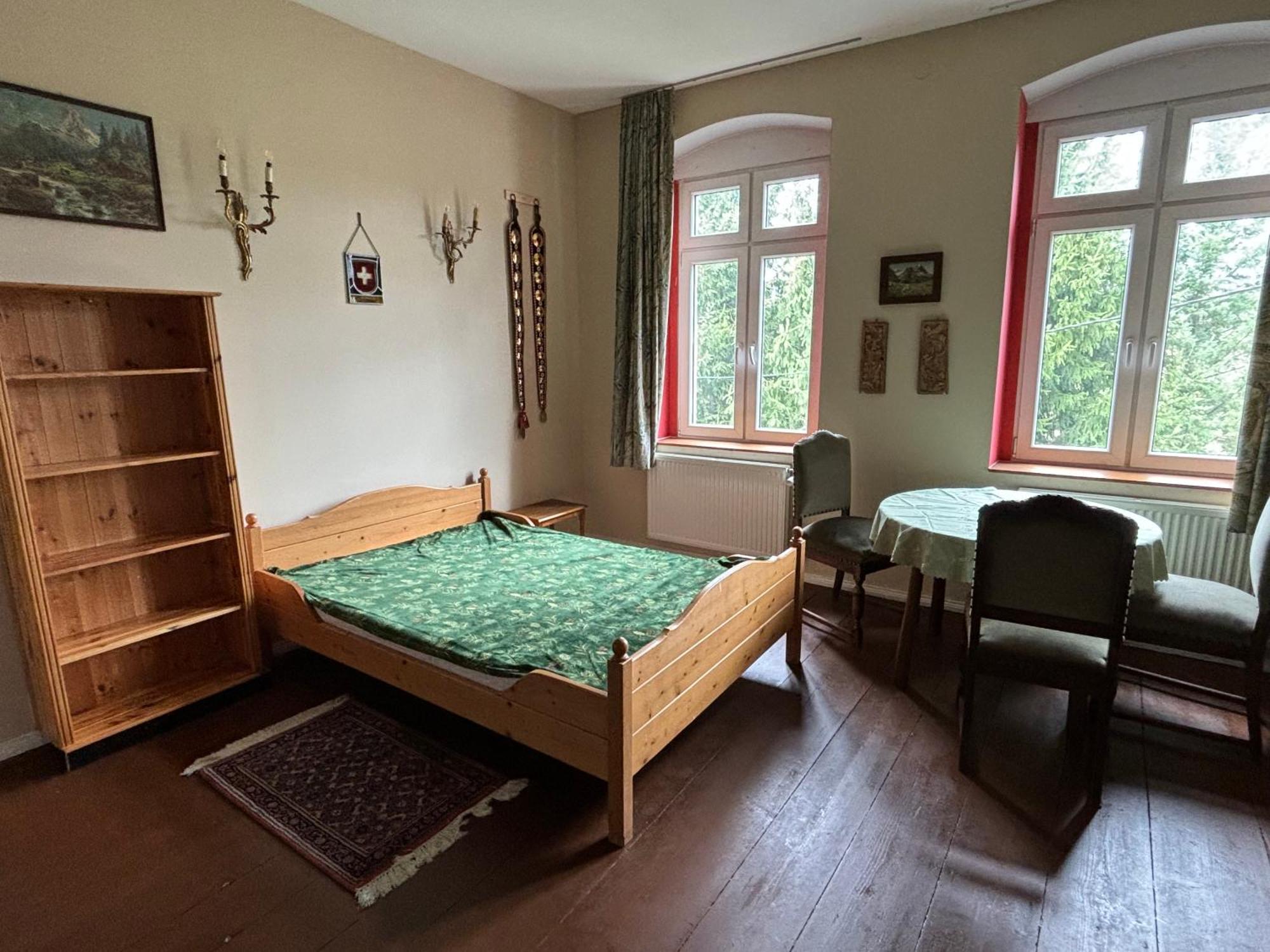 Dom Pod Orlimi Skalami - Blisko Zamku Czocha Apartment Lesna Luaran gambar
