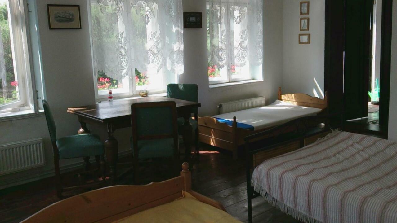 Dom Pod Orlimi Skalami - Blisko Zamku Czocha Apartment Lesna Luaran gambar